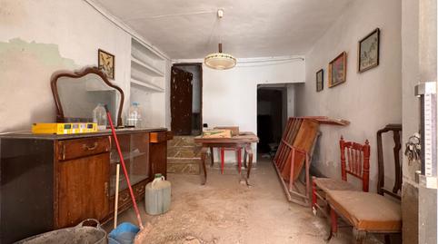 prop_10471_gallery_1_108420980_02