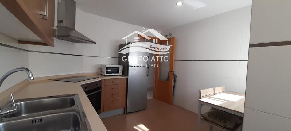 prop_11003_gallery_3_1281_04